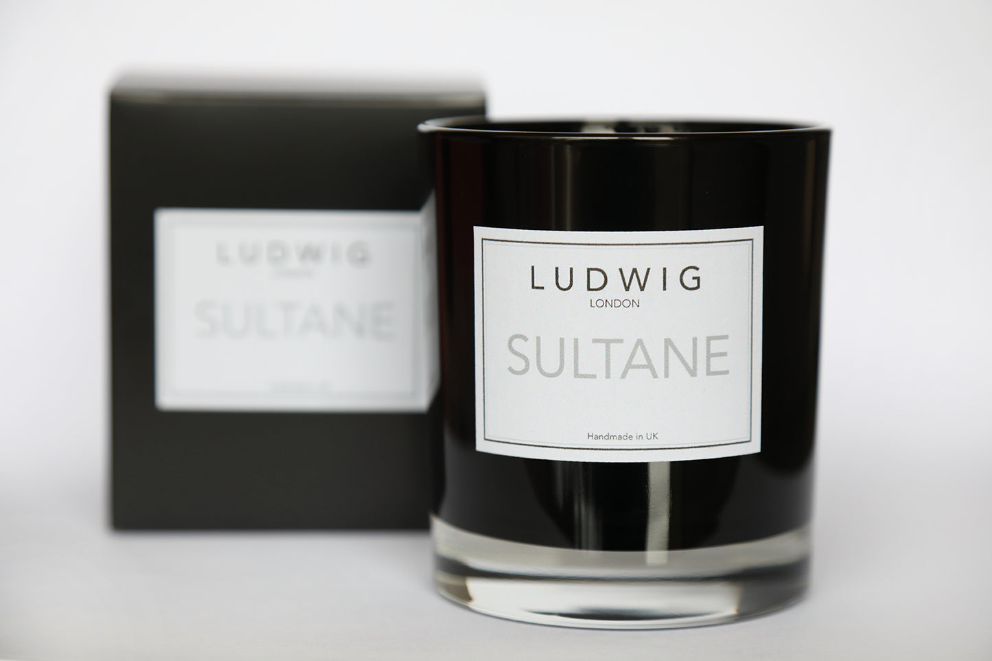 Sultane scented candle